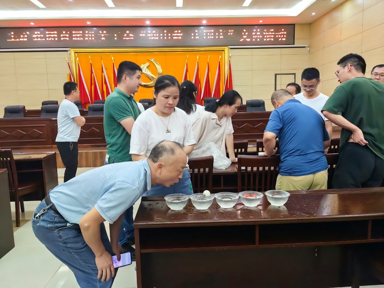 304永利官网网址集团所属各单位开展“迎中秋 庆国庆”系列文体活动